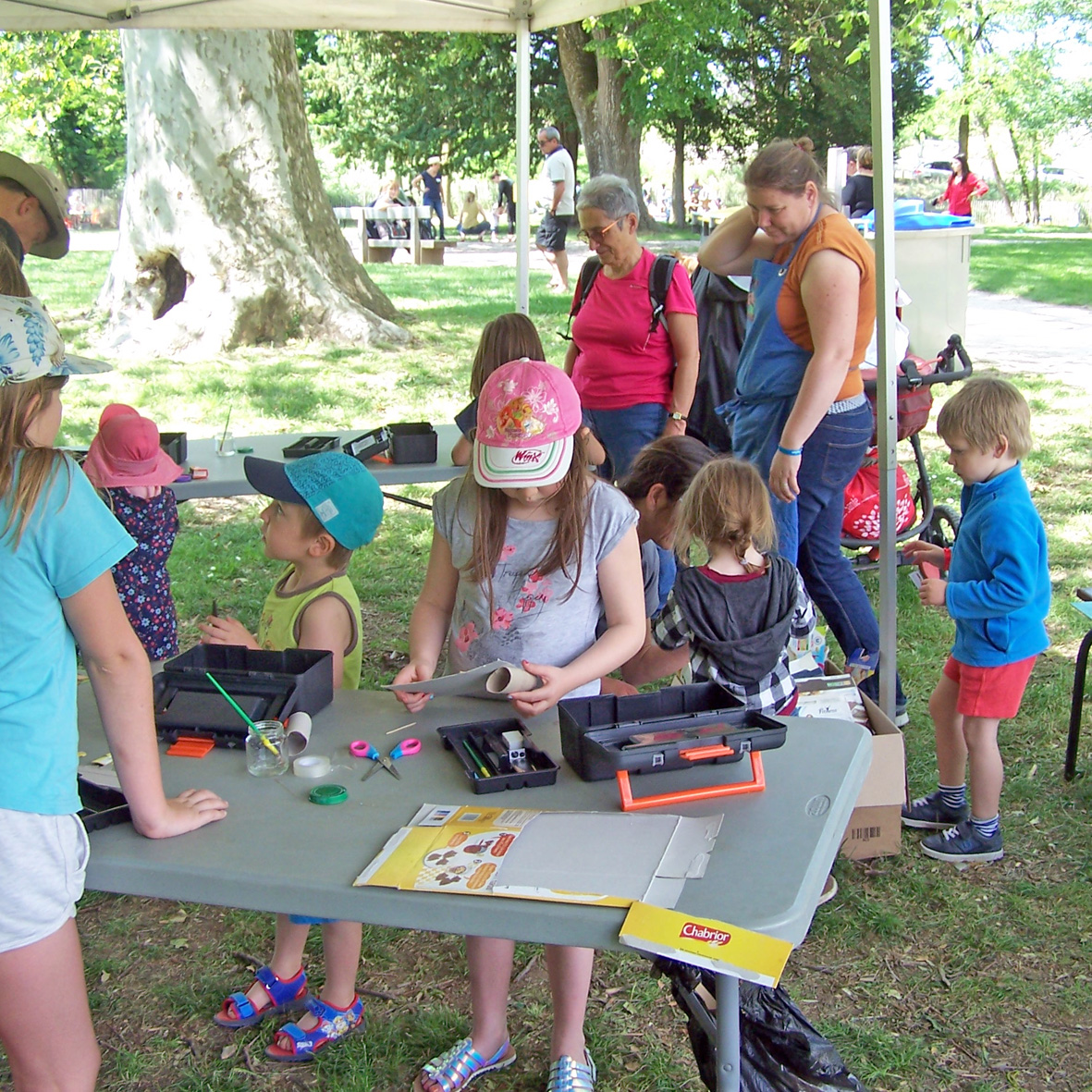 Fete de la nature - sensibilisation Grand Rovaltain.JPG